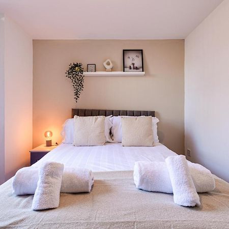 Stunning 1 Bed Apartment In The Heart Of Stockport Zewnętrze zdjęcie