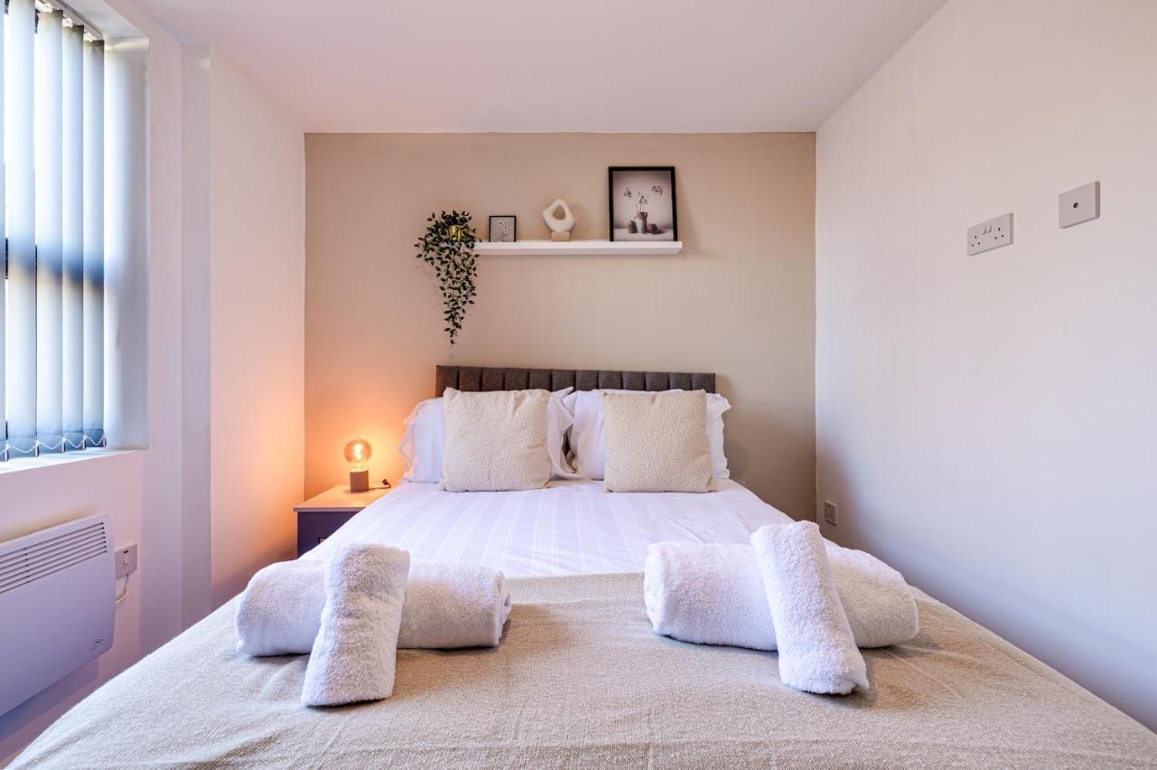 Stunning 1 Bed Apartment In The Heart Of Stockport Zewnętrze zdjęcie